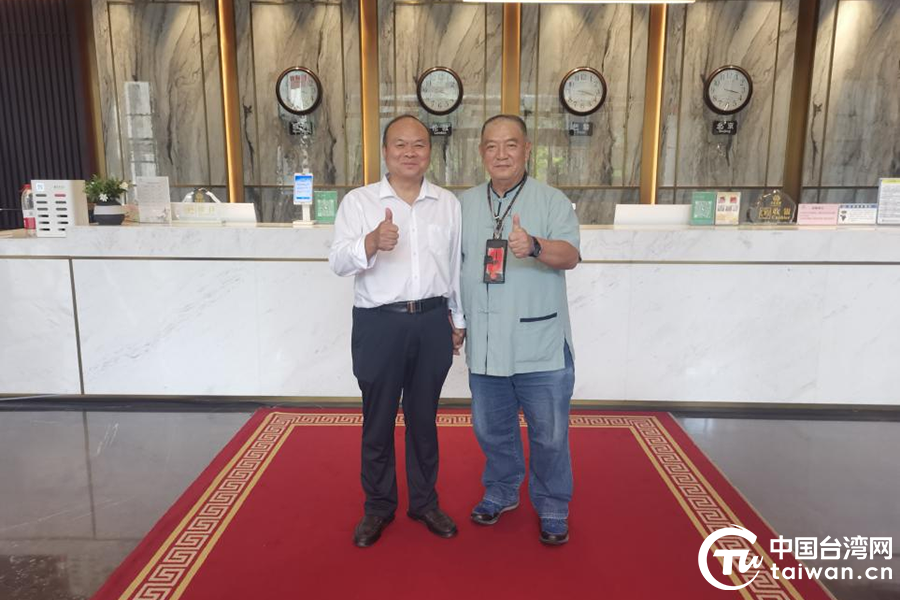 臺灣河南同鄉(xiāng)總會理事長劉棟義回南陽探親